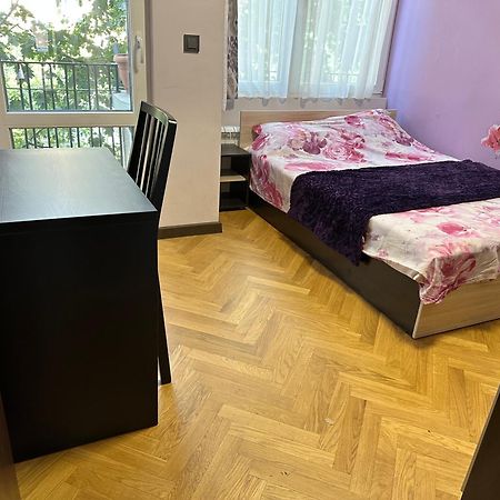 Luxury Oasis In Absolute Center Of Sofia Apartment Luaran gambar