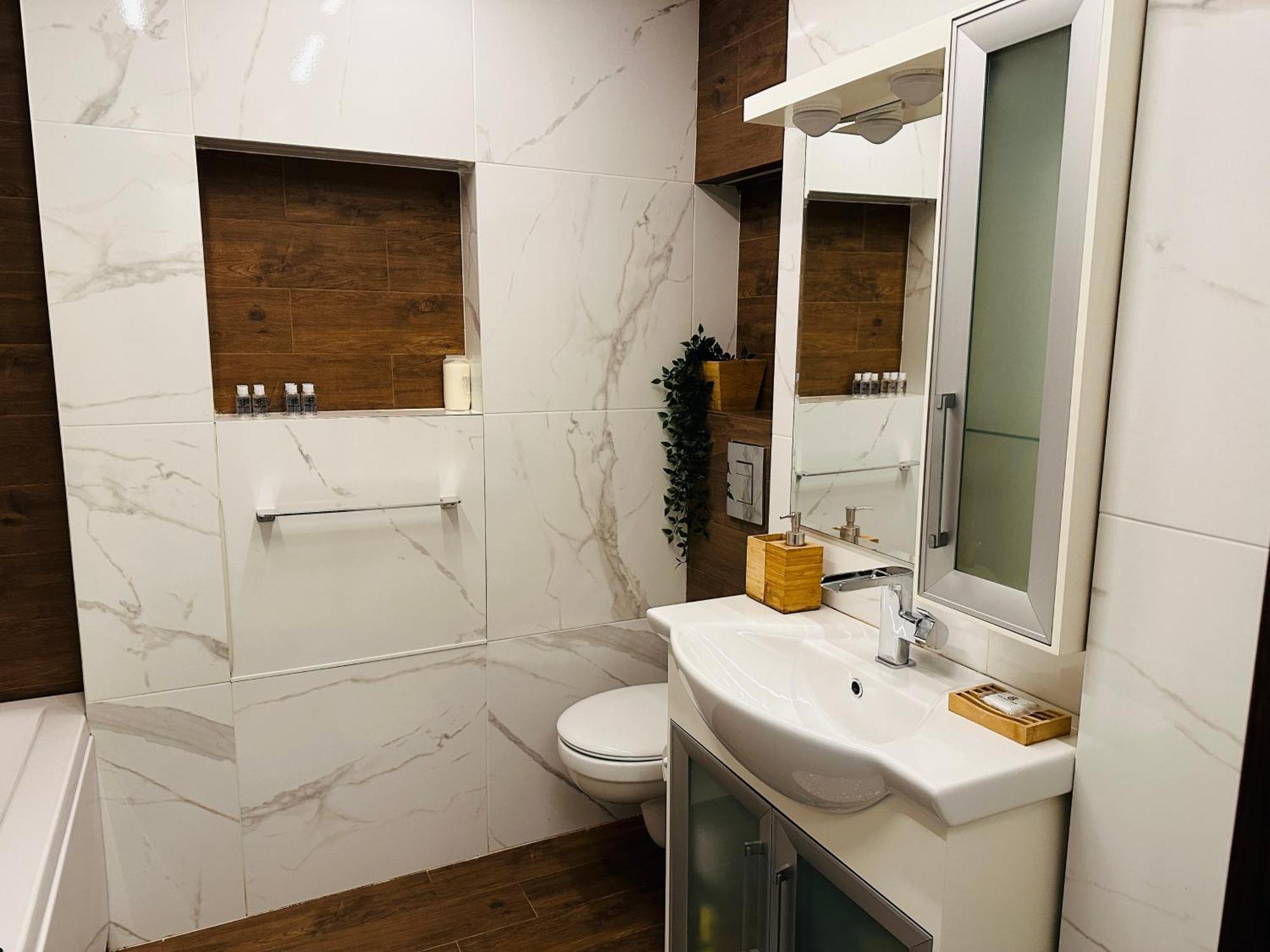 Luxury Oasis In Absolute Center Of Sofia Apartment Luaran gambar